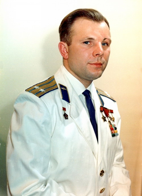 КО ДНЮ КОСМОНАВТИКИ