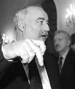 КОНЕЦ ОЛИГАРХИИ?